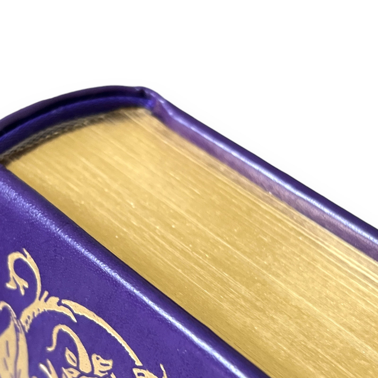 Hans Christian Andersen Classic Fairy Tales - Collectible Leather Bound Hardcover - Barnes & Noble, 2012