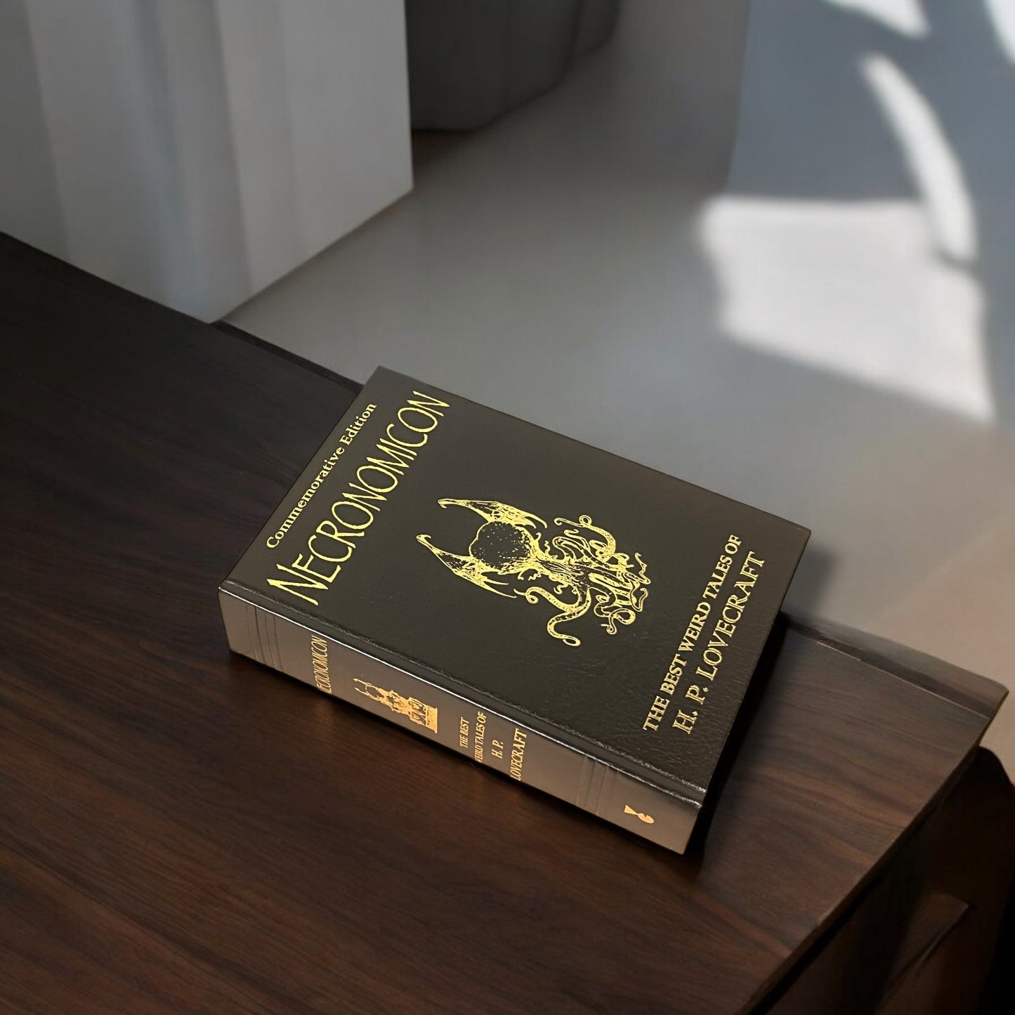 Necronomicon: The Best Weird Tales of H. P. Lovecraft - Collectible Leather Bound Hardcover