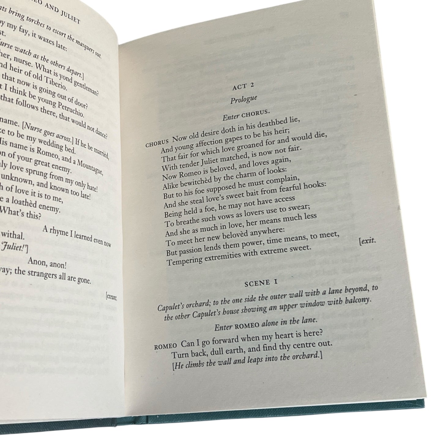 Romeo and Juliet by William Shakespeare - Collector’s Edition - Compact Hardcover
