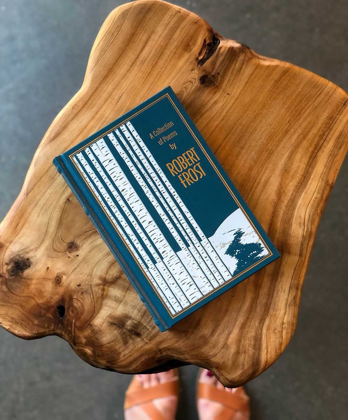 A Collection of Poems by Robert Frost - Collectible Leather Bound Hardcover