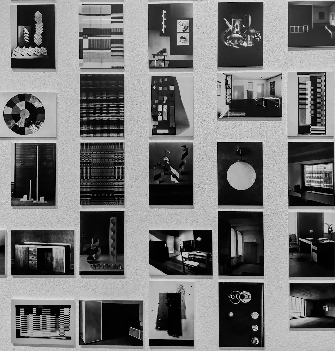 Deluxe Illustrated Books for Art and Culture Enthusiasts