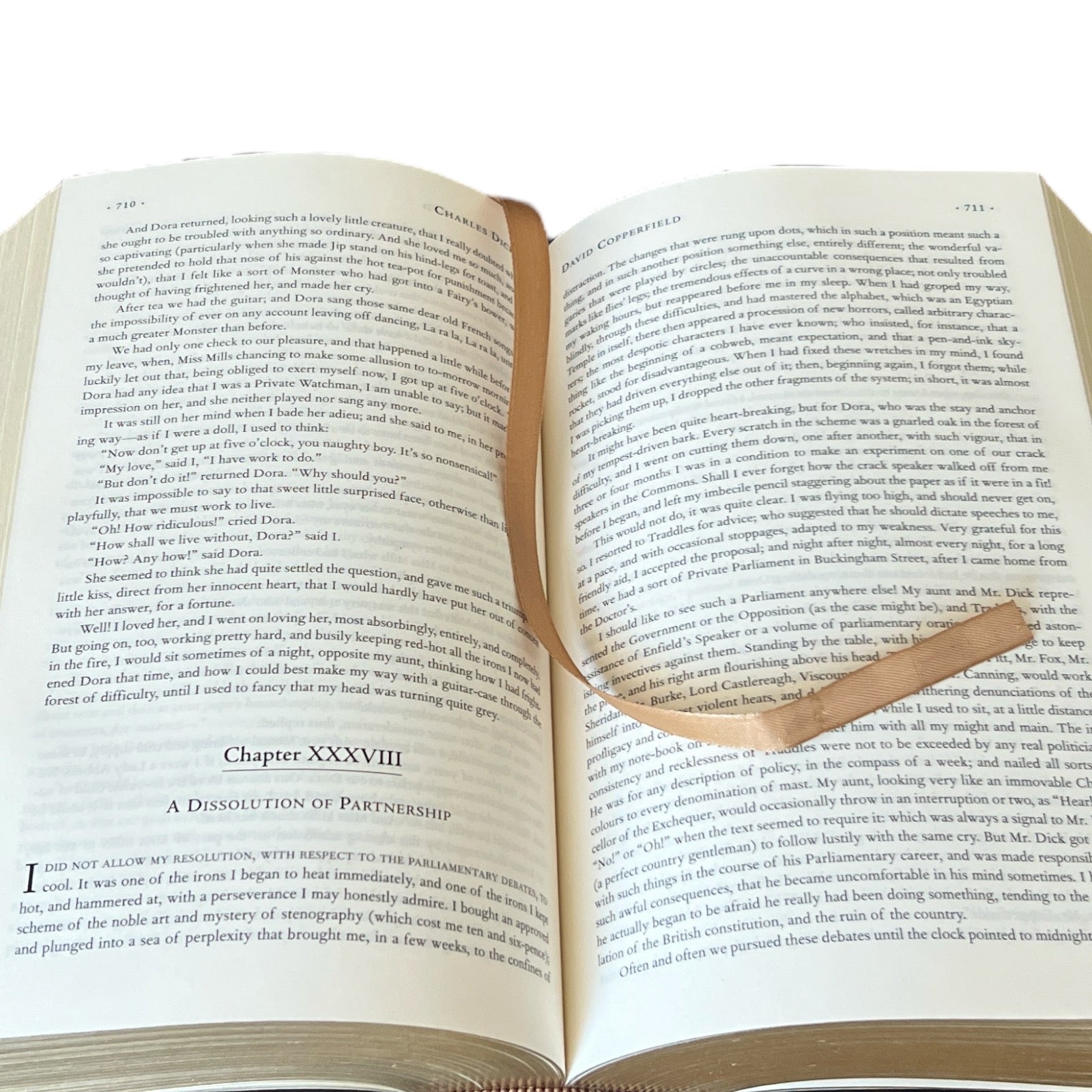 Charles Dickens 5 novels: Christmas Carol, Great Expectations +3 - Collectible Leather Bound Hardcover