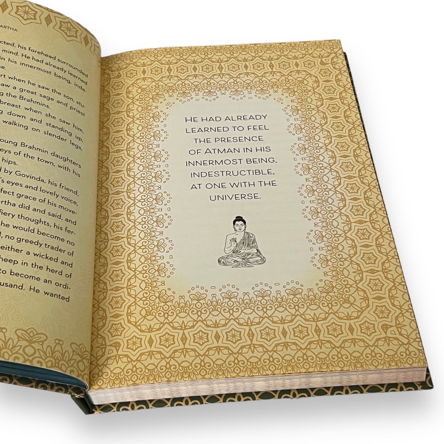 Siddhartha: Illustrated Edition by Hermann Hesse - Collectible Deluxe Gift Edition - Hardcover - Best Seller - Classic Book