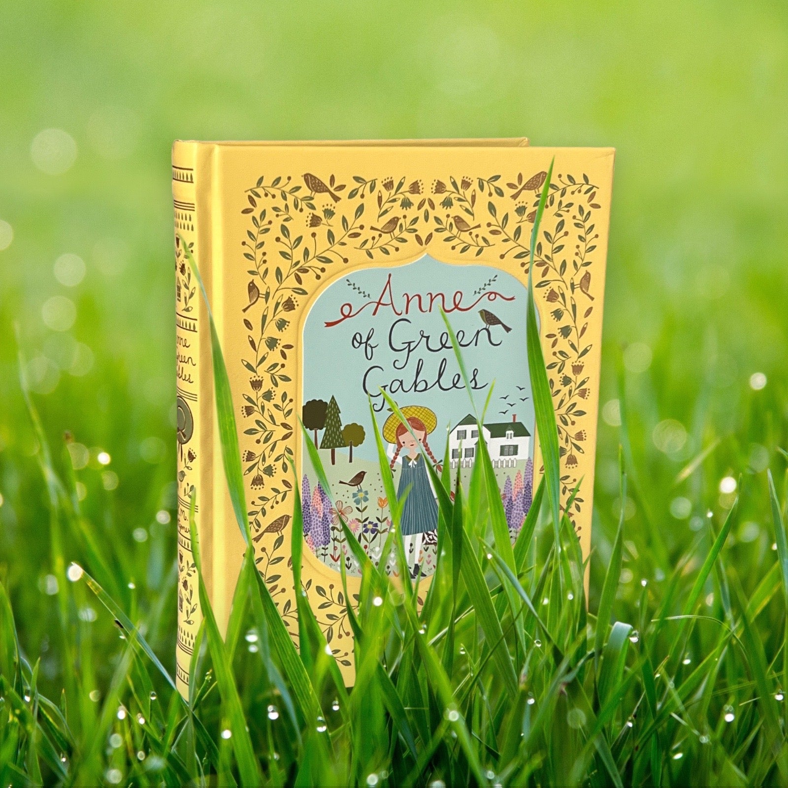 Anne of Green Gables by L.M. Montgomery - Collectible Leather Bound Hardcover