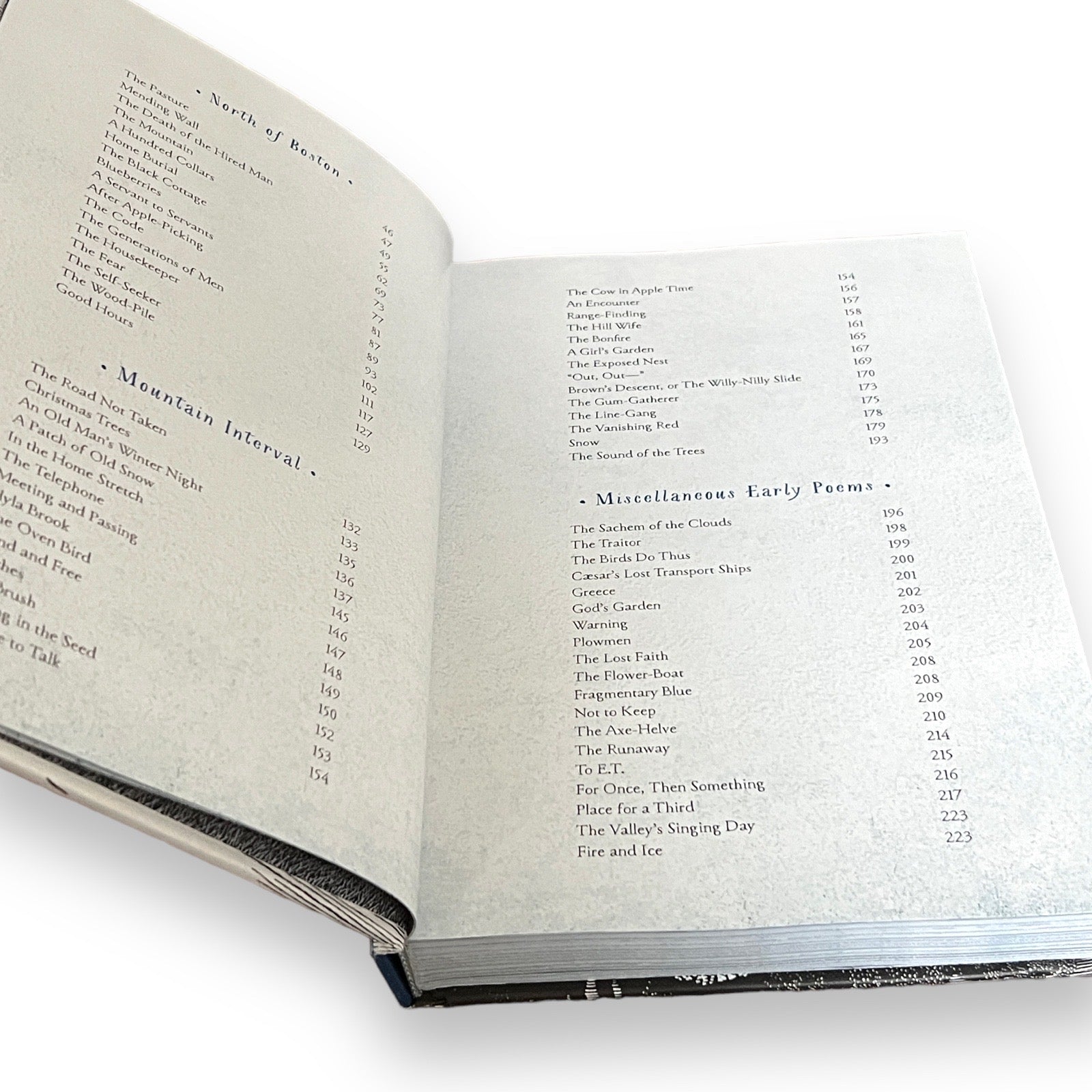 Selected Poems of Robert Frost - Collectible Illustrated Hardcover