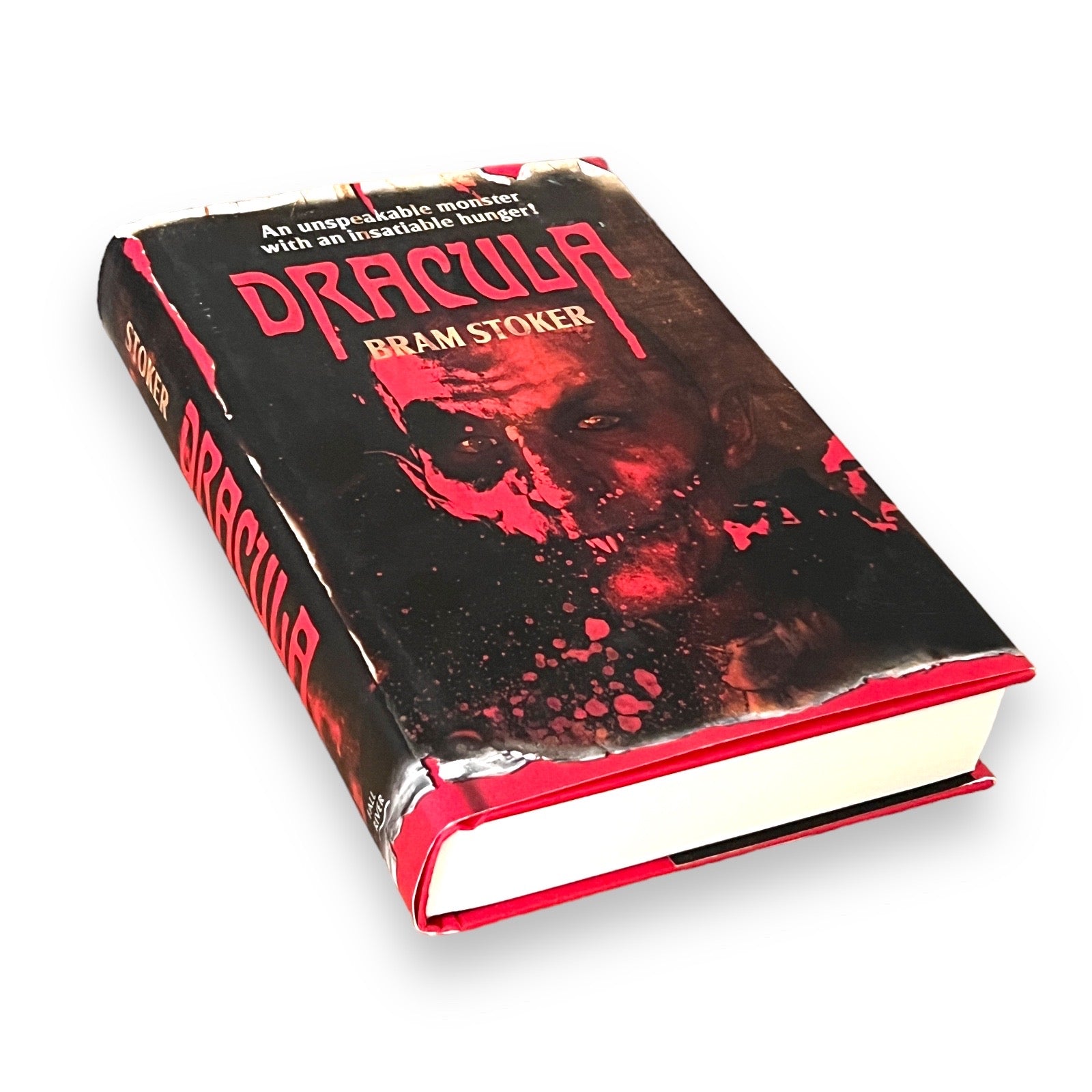 Dracula by Bram Stoker - Collectible Hardcover with Dustjacket Edition