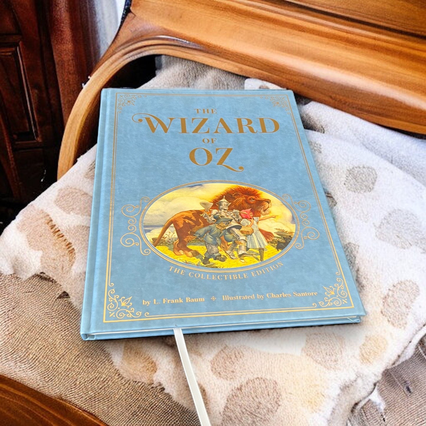 The WIZARD OF OZ by L. Frank Baum - Illustrated Collectible Deluxe Special Gift Edition - Large - Leather Bound Hardcover - Classic Book