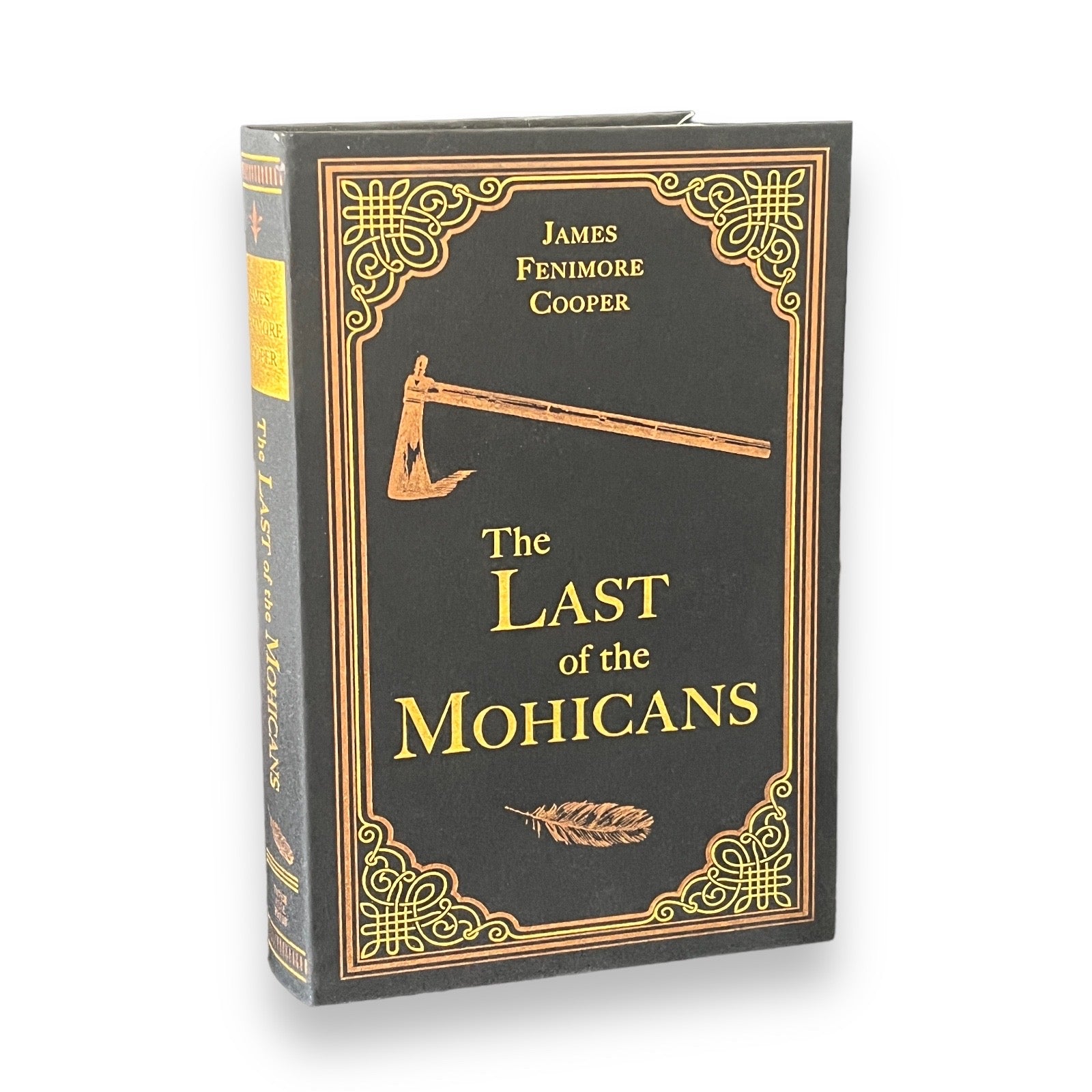 The Last Of The Mohicans by James Fenimore Cooper - Collectible Flexi Cover Edition