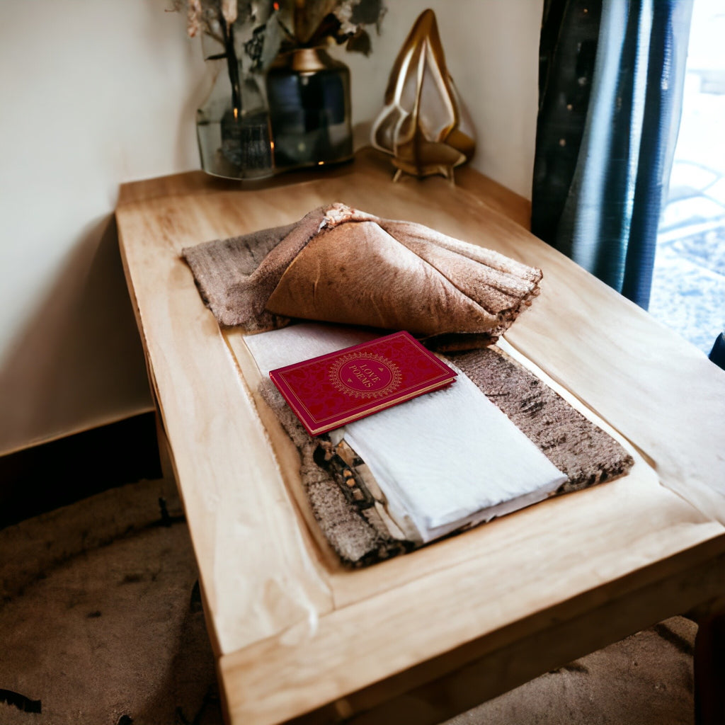 Love Poems - Collectible Flexi Bound Faux Leather Cover - Pocket Size 7"X4"