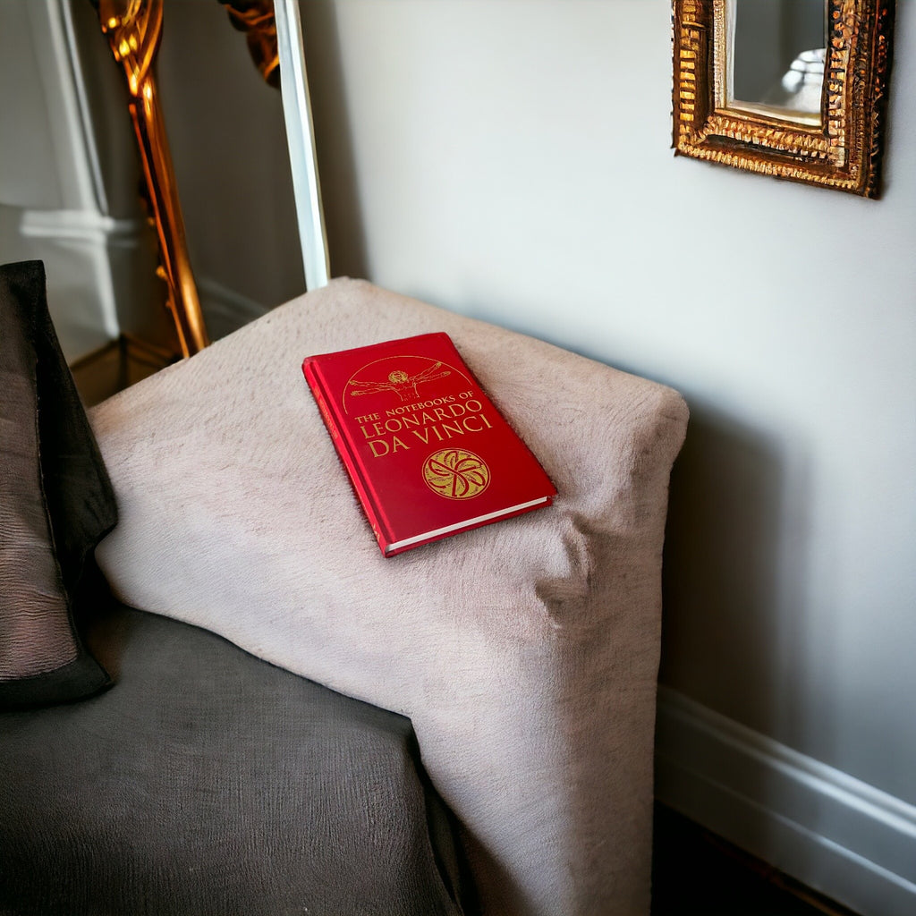 The Notebooks of Leonardo da Vinci - ILLUSTRATED Deluxe Gift Edition - Silk Hardcover - Classic Book