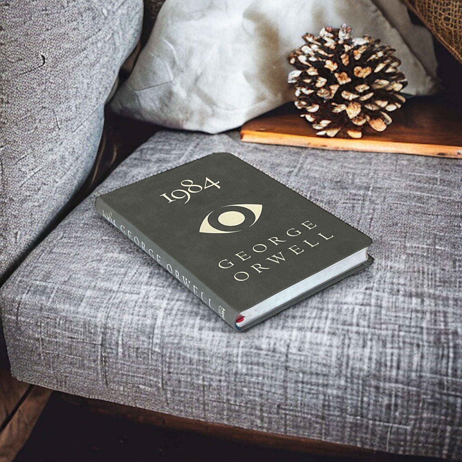1984 Nineteen Eighty-Four by George Orwell - Deluxe Faux Leather Softcover Edition