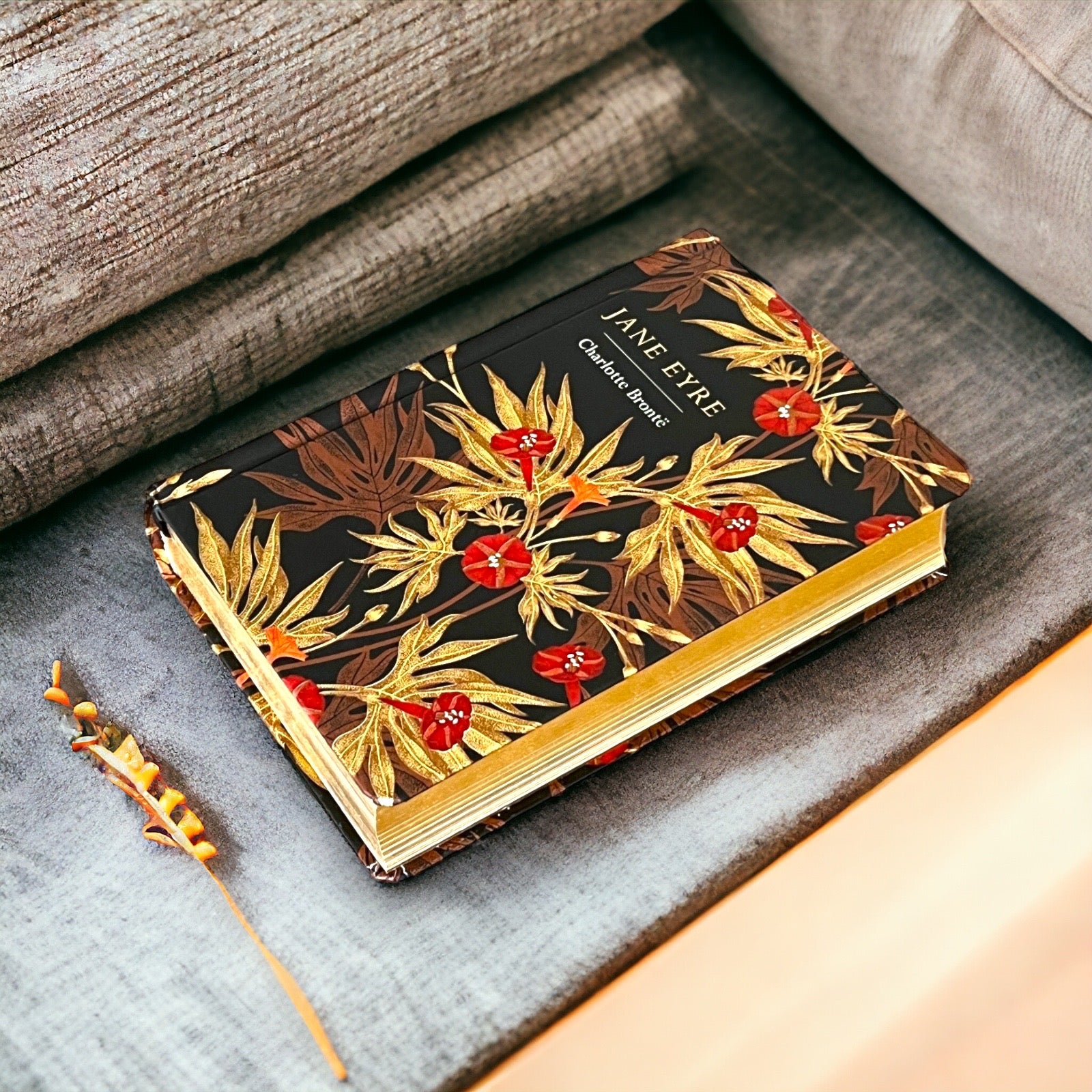 Jane Eyre by Charlotte Bronte - Collectible Colorful Gilded Hardcover