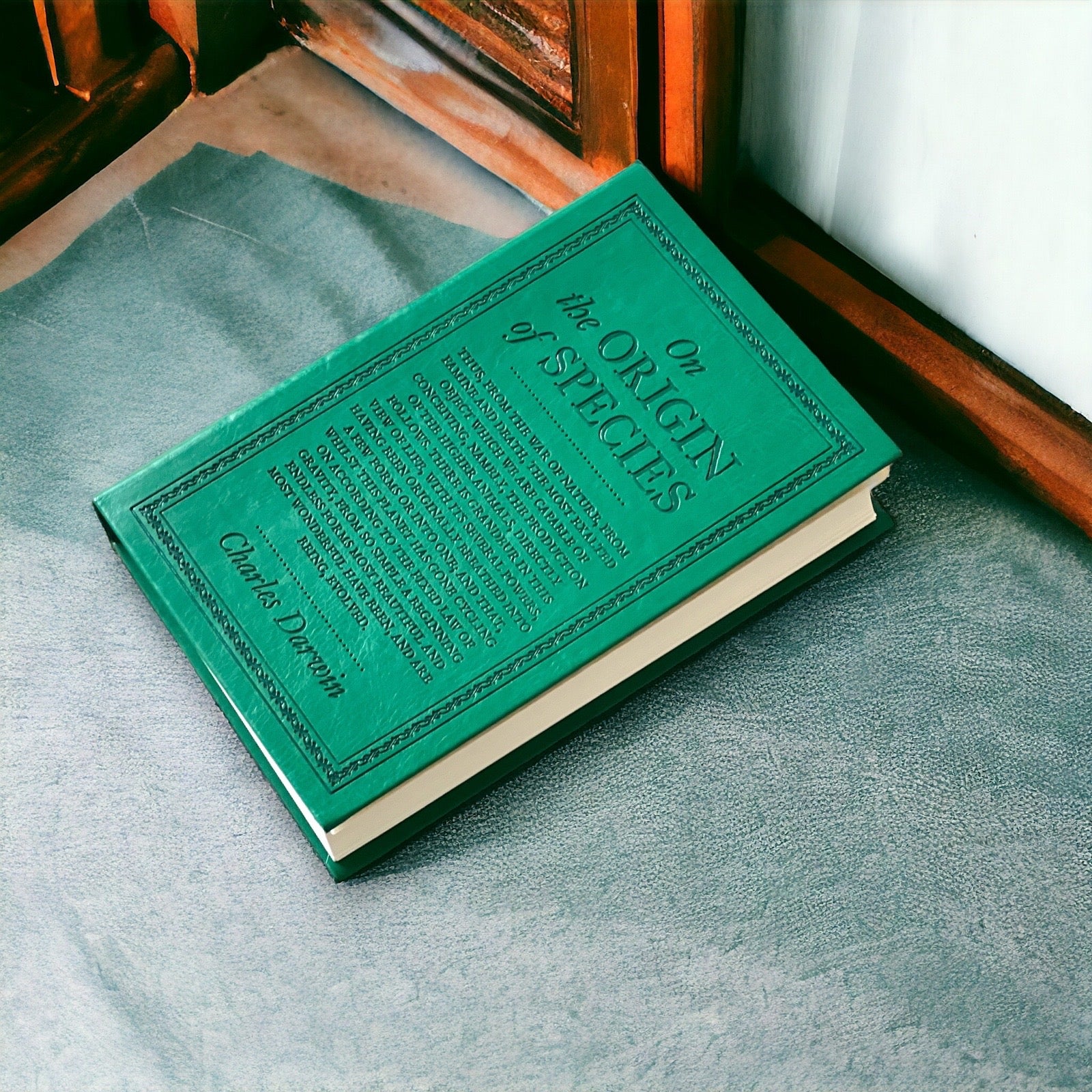 On the Origin of Species by Charles Darwin - Collectible Flexi Bound Faux Leather Cover
