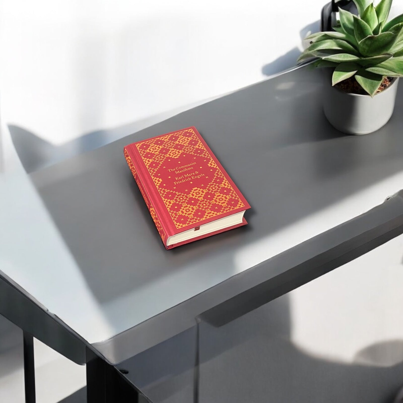 The Communist Manifesto by Karl Marx & Friedrich Engels - Collectible Clothbound Hardcover 7x4 Edition