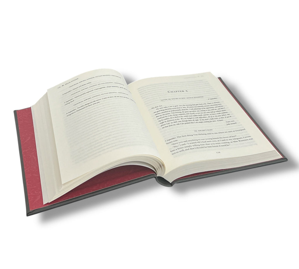 Dracula by Bram Stoker - Deluxe Faux Leather Hardcover