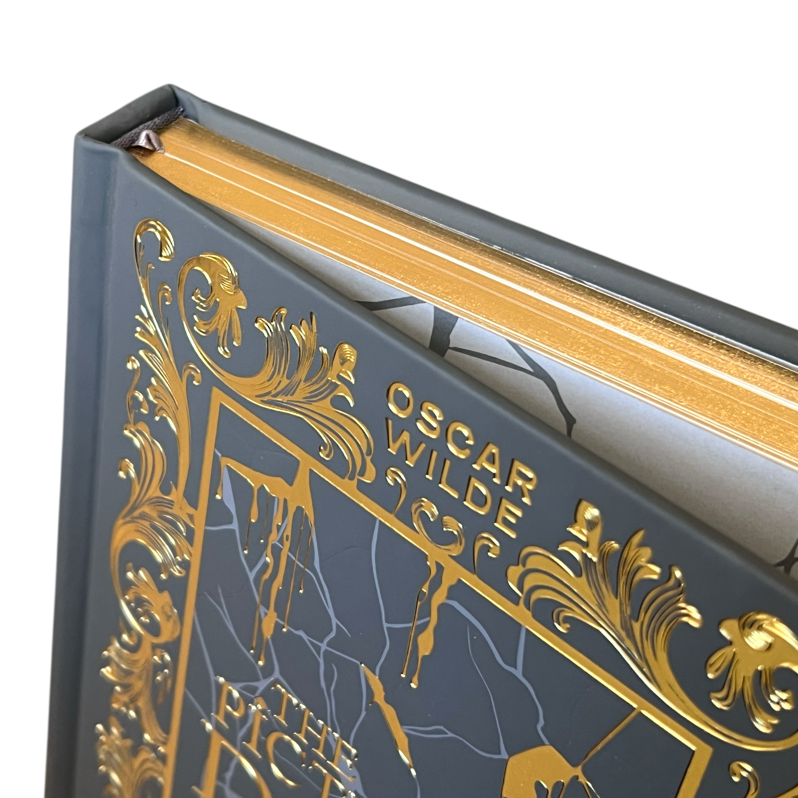 The Picture of Dorian Gray by Oscar Wilde - Metallic-Foiled Hardcover - Gilded Page Edges
