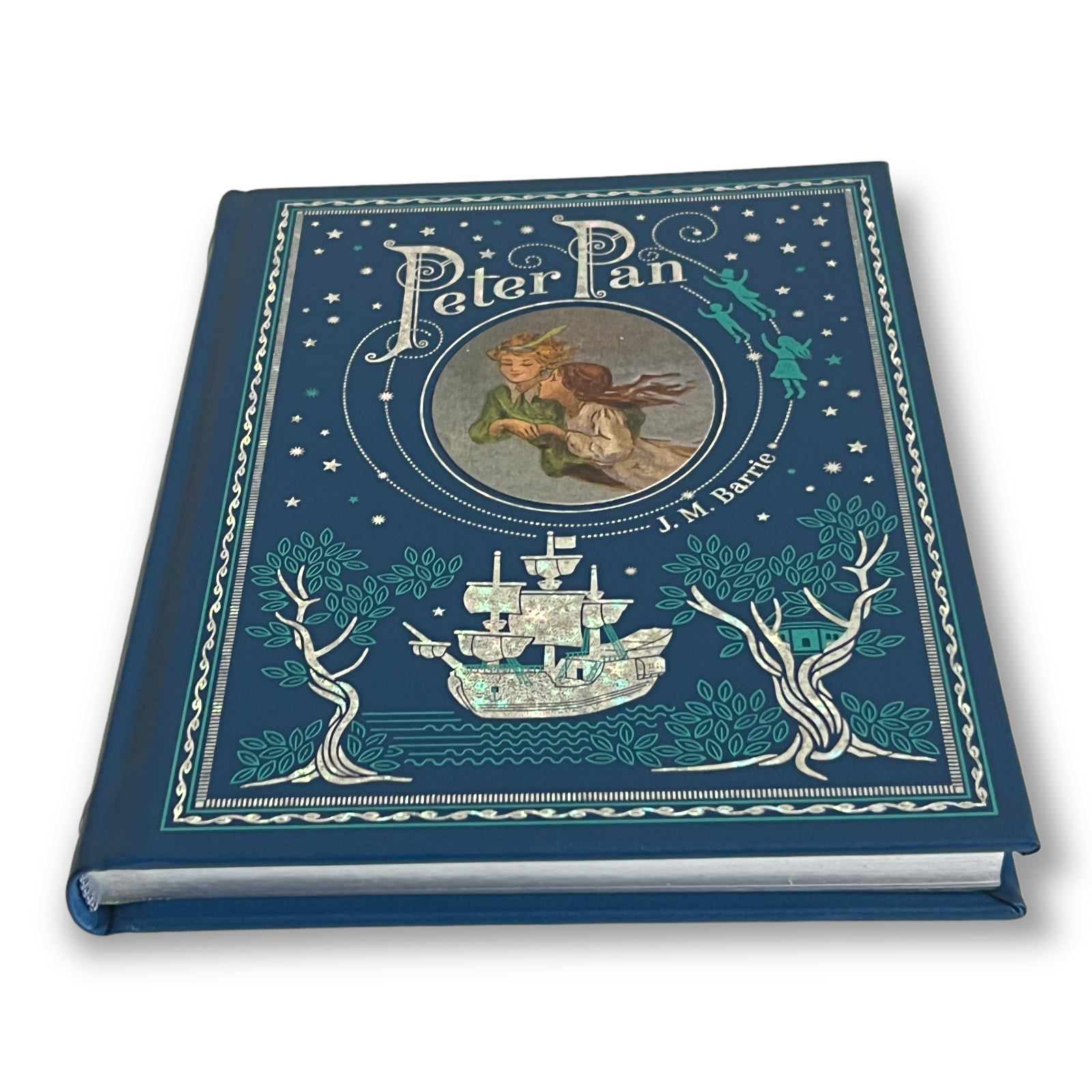 PETER PAN by J. M. Barrie - Collectible Deluxe Illustrated Edition - L –  BuyDeluxeBooks