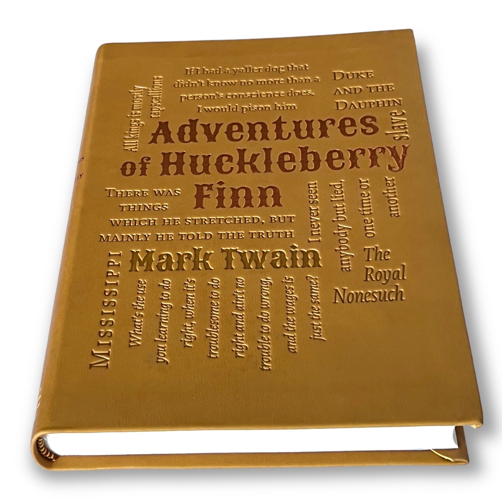 Adventures of Huckleberry Finn by Mark Twain - Collectible Deluxe Special Gift Edition - Soft Leather Feel Cover - Best Seller - Classic Book