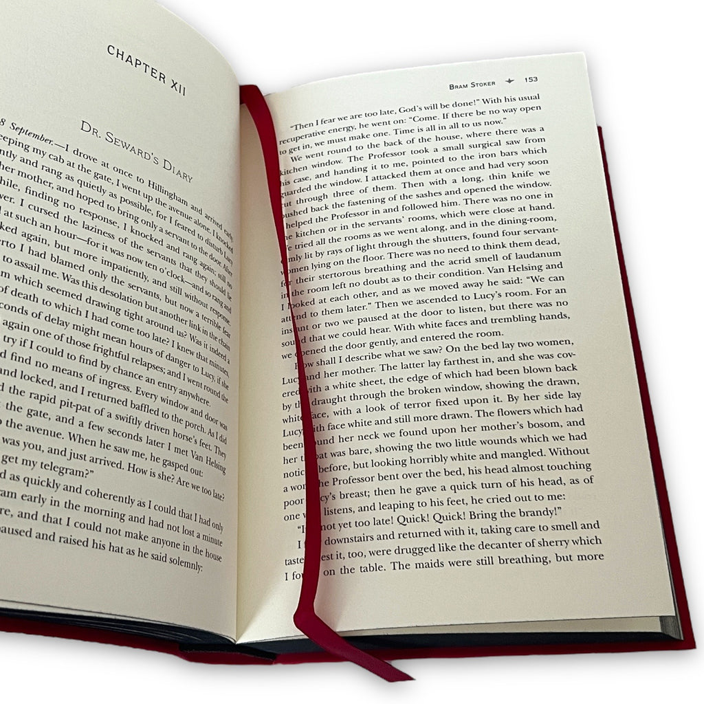 Dracula by Bram Stoker - Collectible Flexi Bound Faux Leather Cover