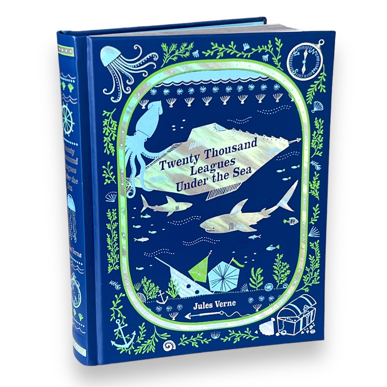 Twenty Thousand Leagues Under the Sea by Jules Verne - Collectible ILLUSTRATED Leather Bound Hardcover
