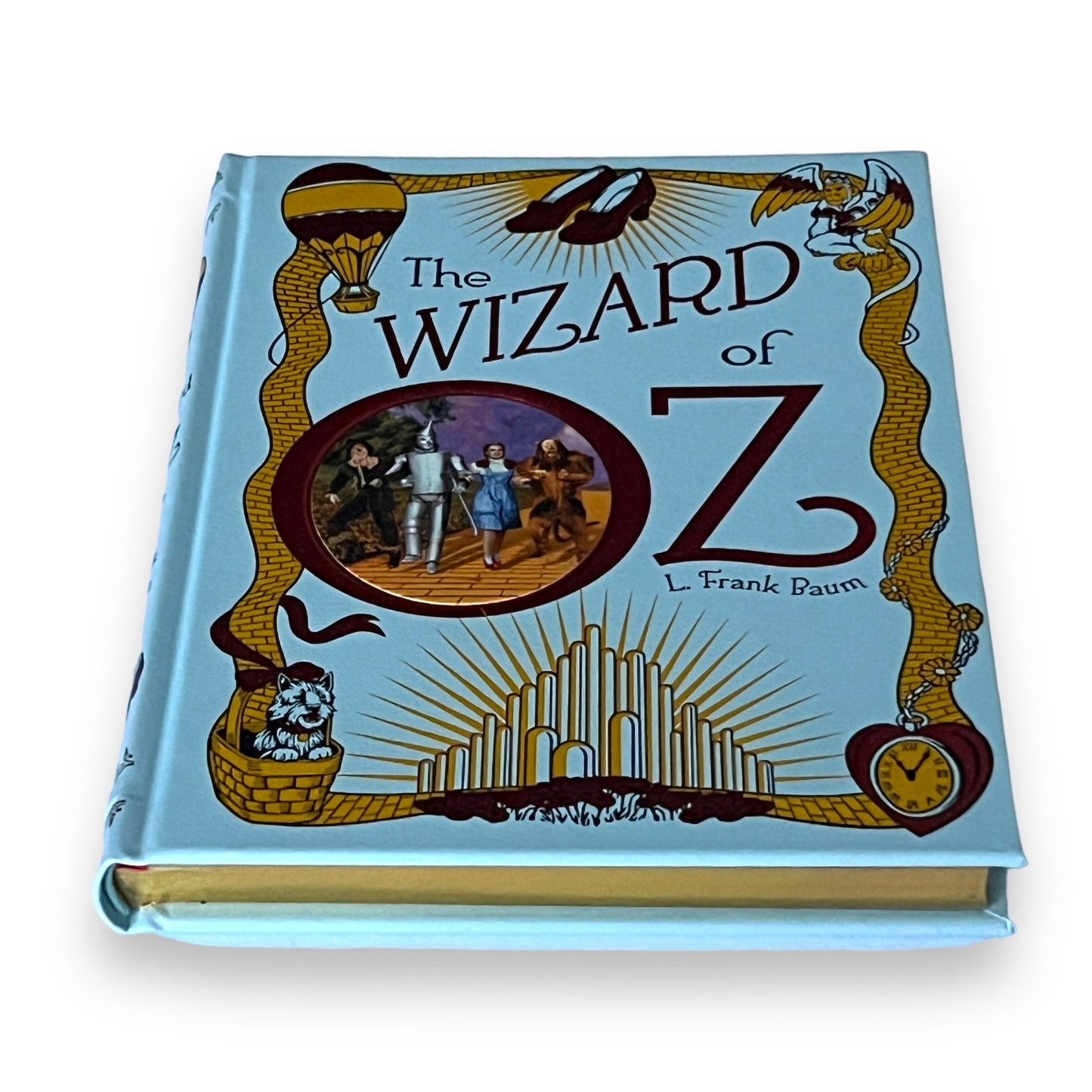 The WIZARD OF OZ by L. Frank Baum - Collectible Deluxe Special Illustrated Gift Edition - Leather Bound Hardcover - Classic Book